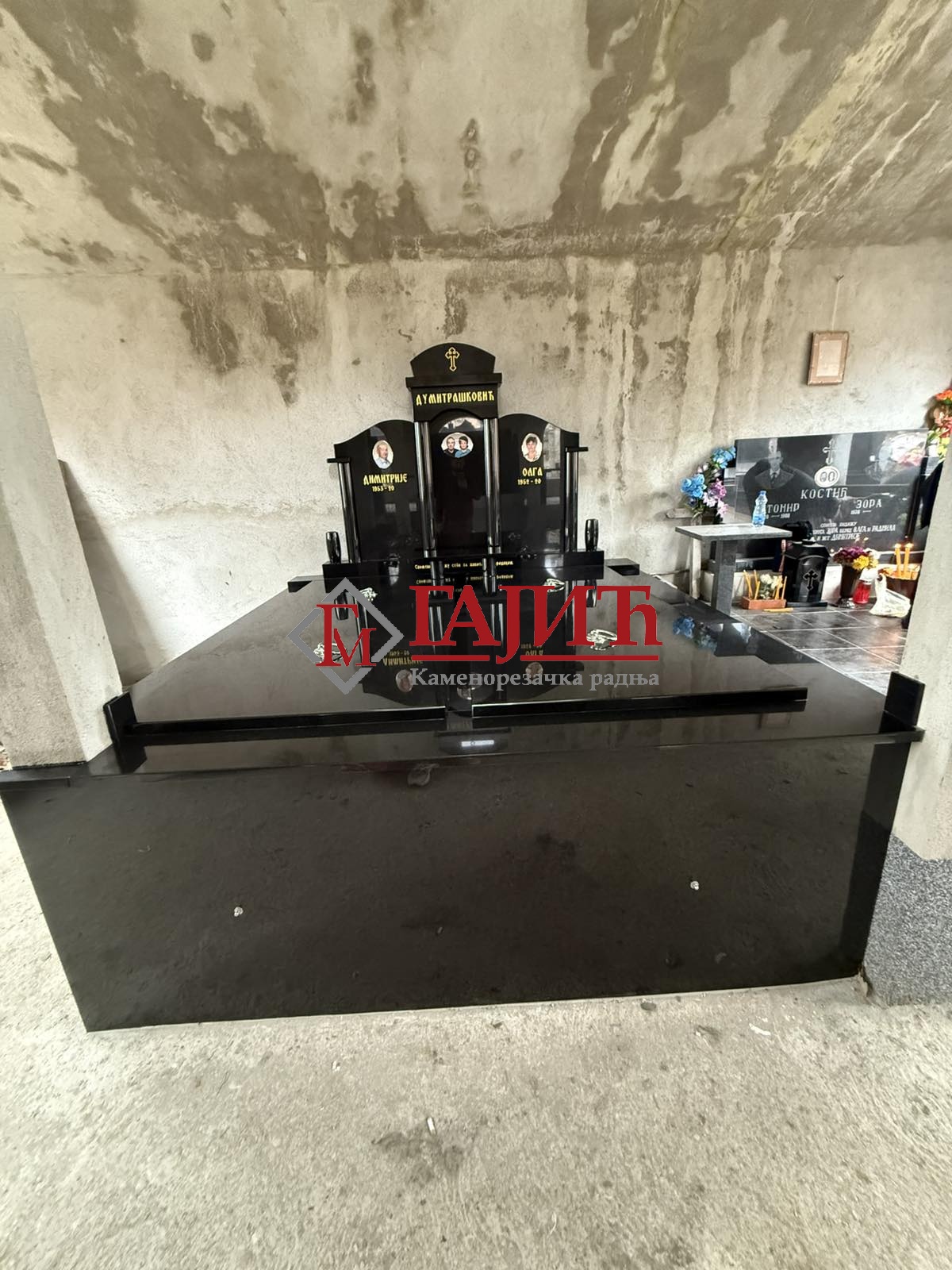 Broj: 300 - www.gajicgranit.rs